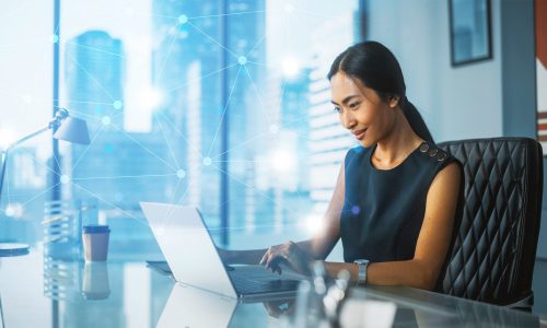 woman at laptop